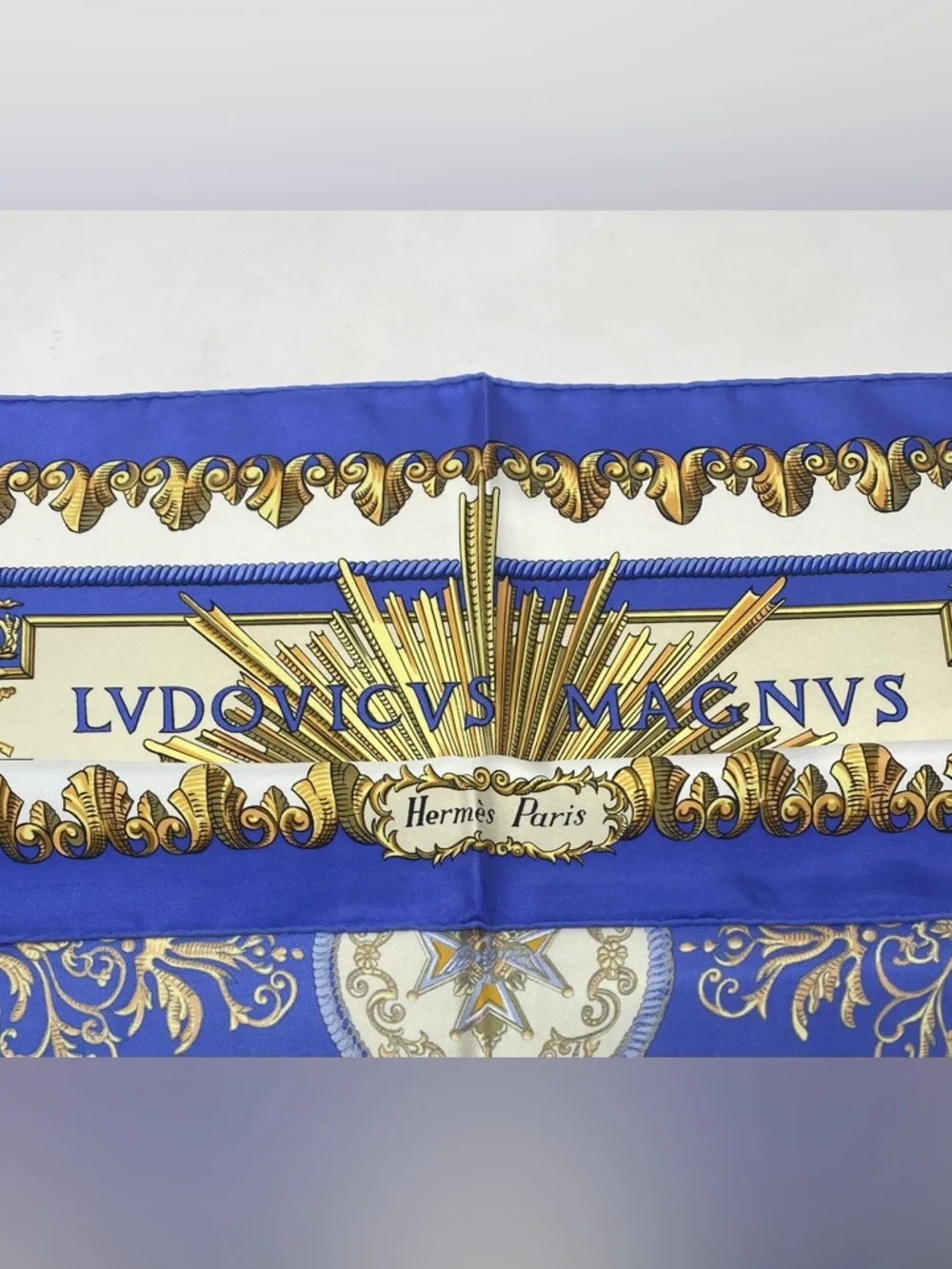 Hermes Silk Scarf Ludovicus Magnus Carre 90 Louis XIV F. de la Perriere - Picture 6 of 16